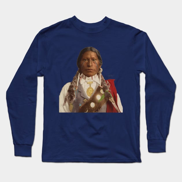 Native american with presidential medal of honor Long Sleeve T-Shirt by ArianJacobs